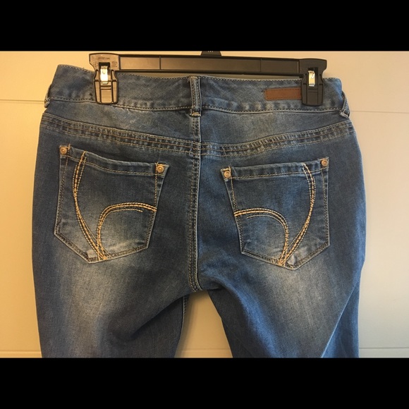 Stretchy Denim Skinny Jeans - Picture 3 of 4